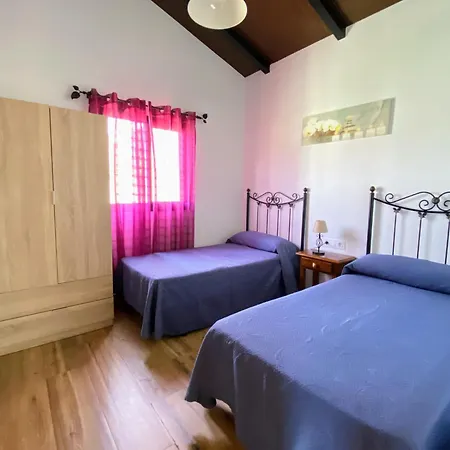 Chalet Con Piscina Privada Holiday home